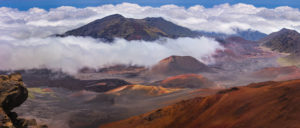 哈雷阿卡拉火山口顶部