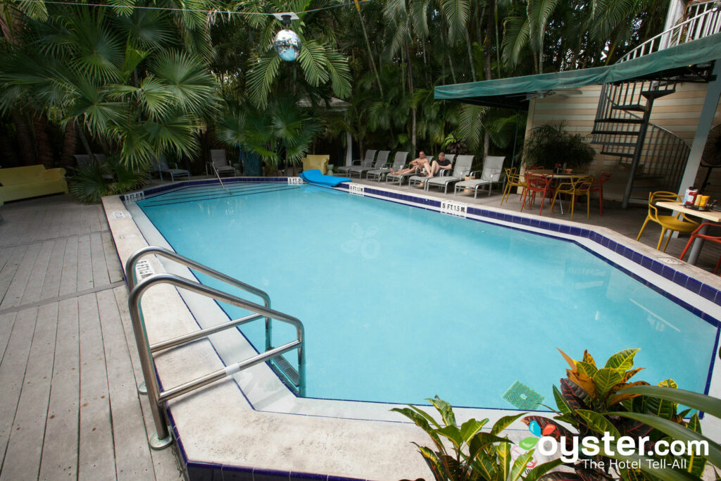 Key West岛屋(Island House)的泳池