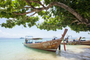 泰国Phi Phi放松海滩度假村/Oyster