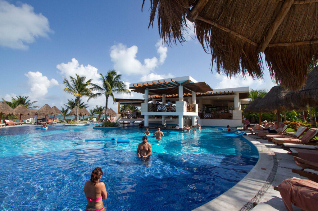 卓越Playa Mujeres坎昆墨西哥游泳池